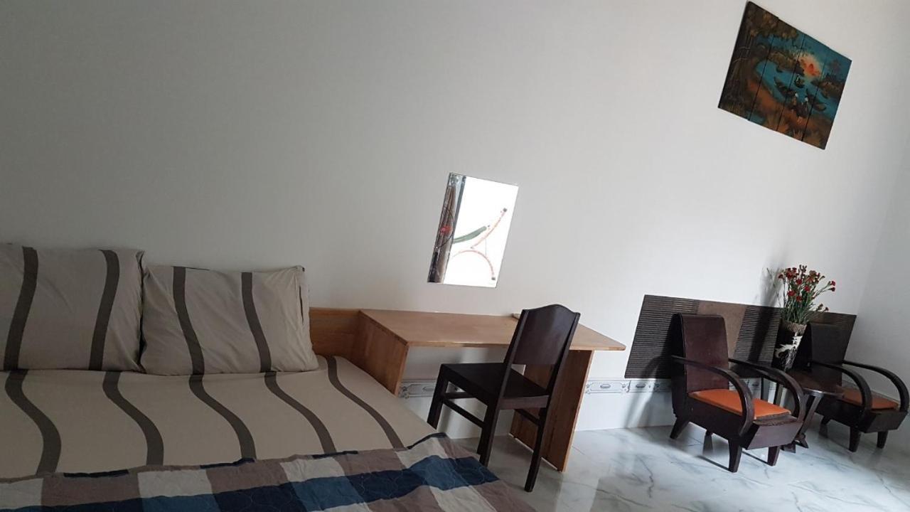 Hoa Lan Motel & Homestay Giong Tu Dien Cameră foto